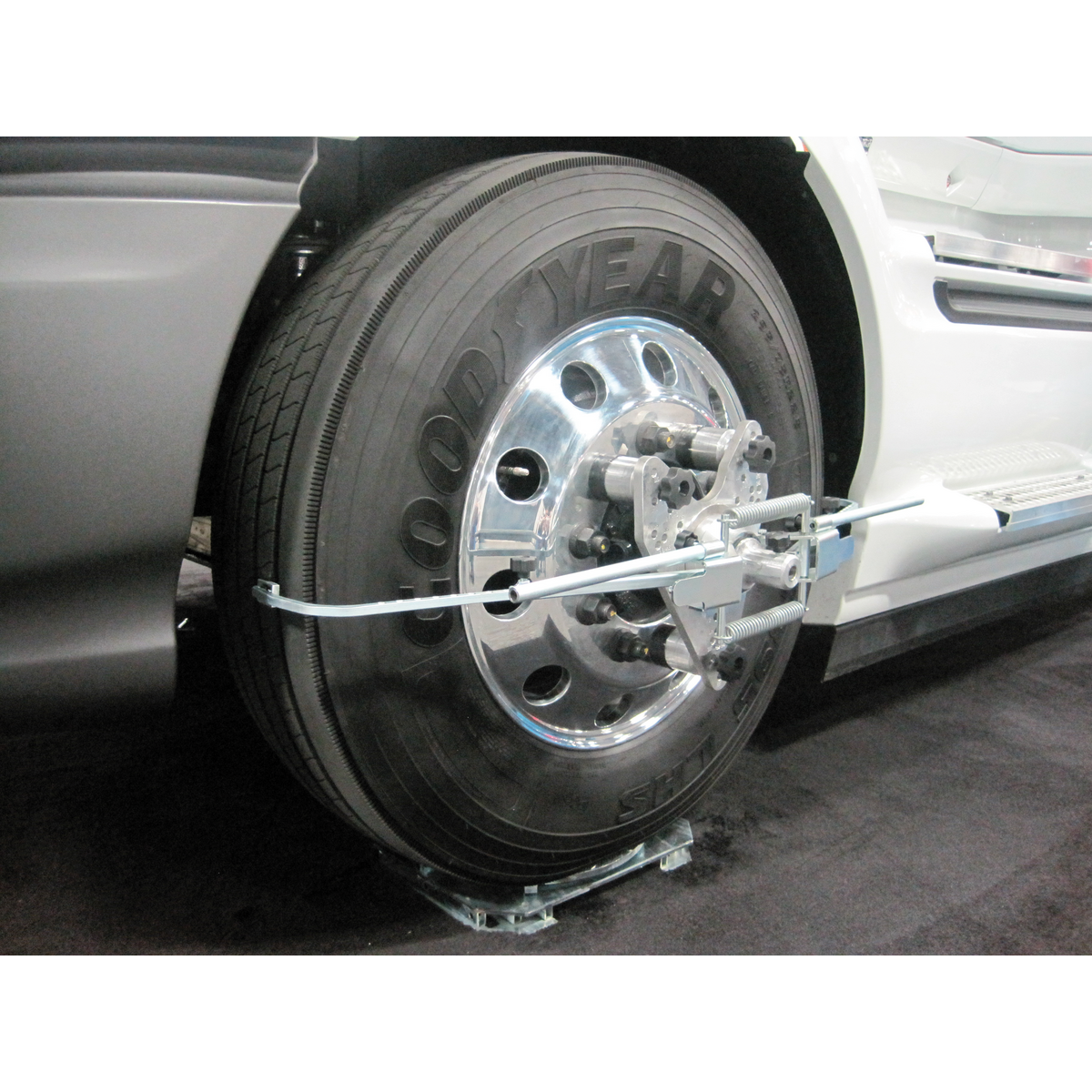 Wheel clamps Truck 3point tyre Ø 890 1290 mm Ravaglioli