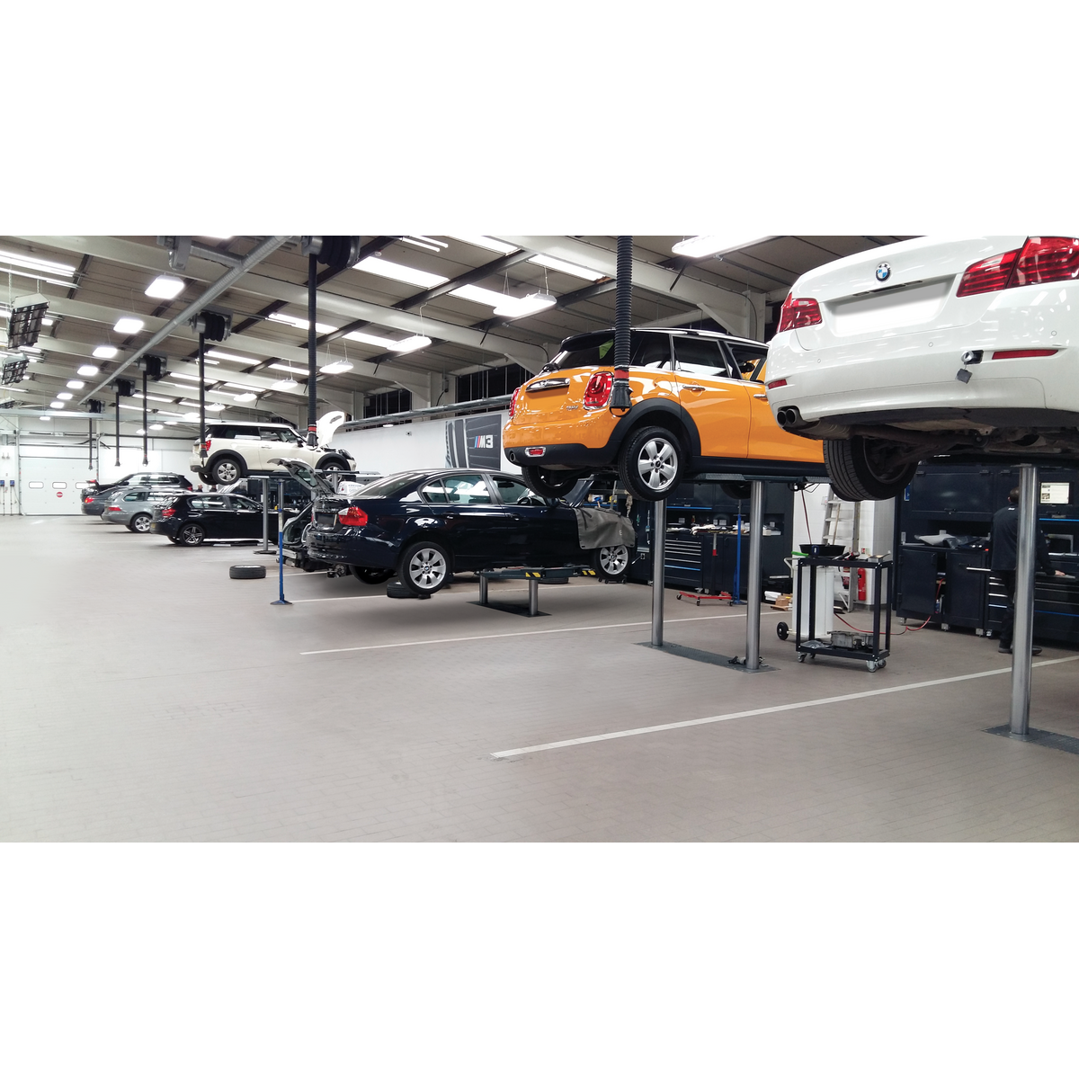 2Cylinder Inground Lift RAV1110LR Ravaglioli