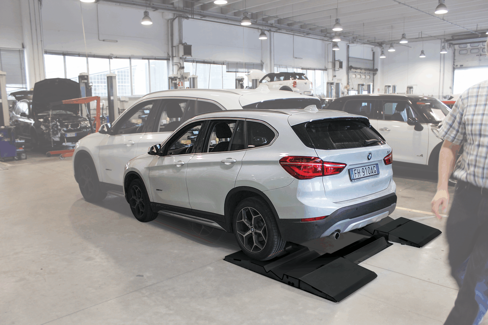 Tyre tread measuring system WS101 102 PI 03 Tyre tread measuring system WS101 102 PI 03